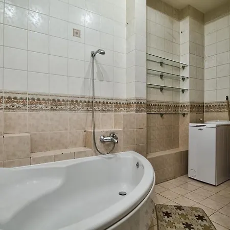 Hnatuka Center * Lviv